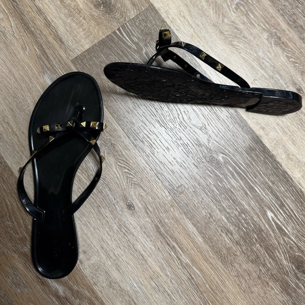 Steve Madden — Jelly sandals